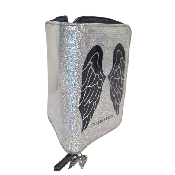 Victoria’s Secret Fashion Show 2014  Zip up iridescent sequin case - Picture 4 of 6